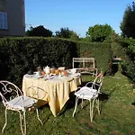 La Chanoinesse
