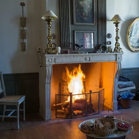 فندق مبيت وإفطار La Chanoinesse